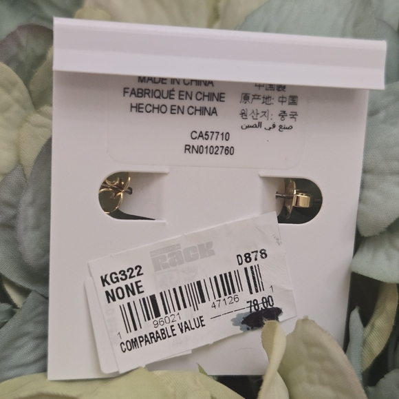 Kate Spade MOM hoop Earrings NWT - Picture 5 of 5